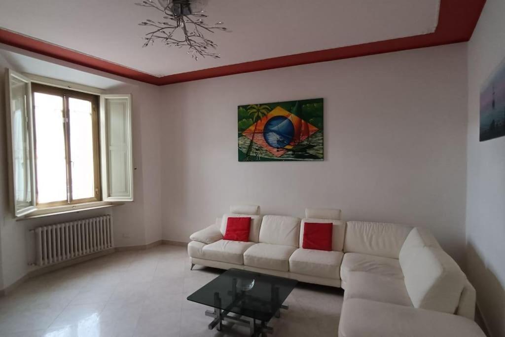 Casa Giafer Apt Luminoso Spazioso Ben Localizzato Florencja Zewnętrze zdjęcie