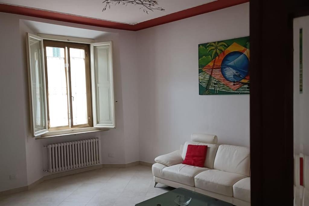 Casa Giafer Apt Luminoso Spazioso Ben Localizzato Florencja Zewnętrze zdjęcie